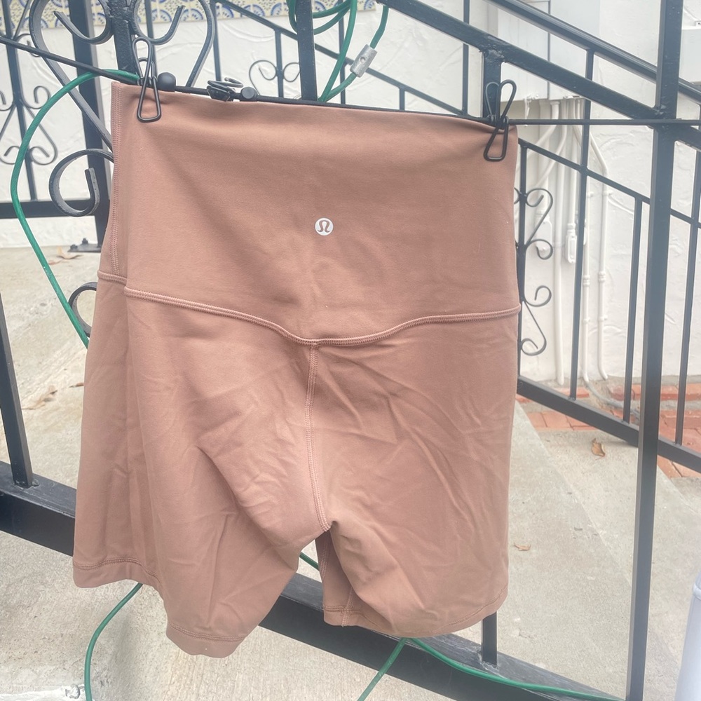 Lululemon Align Biker Short 6”